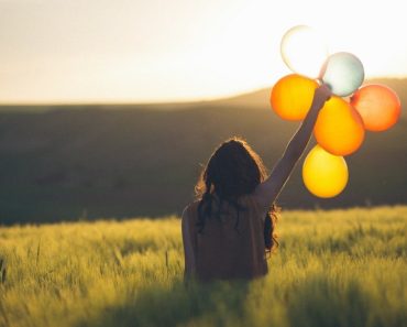Horoscop săptămâna 23-29 mai. Patru zodii au karma de partea lor, își schimbă destinul cu 180 de grade și sunt protejate de Dumnezeu Horoscop săptămâna 23-29 mai. Patru zodii au karma de partea lor, își schimbă destinul cu 180 de grade și sunt protejate de Dumnezeu