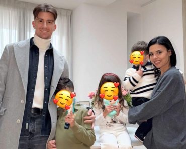 Reacția Andreei Popescu, după ce a fost întrebată dacă divorțul de Rareș Cojoc este benefic pentru copii. Și-a adus aminte și de separarea dintre părinții ei Reacția Andreei Popescu, după ce a fost întrebată dacă divorțul de Rareș Cojoc este benefic pentru copii. Și-a adus aminte și de separarea dintre părinții ei