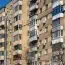 Viața la bloc s-a schimbat complet. De ce nu ne mai salutăm cu vecinii? „La mine fug dacă văd pe careva că așteaptă liftul”