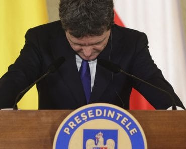 Cum ar vota românii la un referendum pentru demiterea președintelui Nicușor Dan (sondaj)