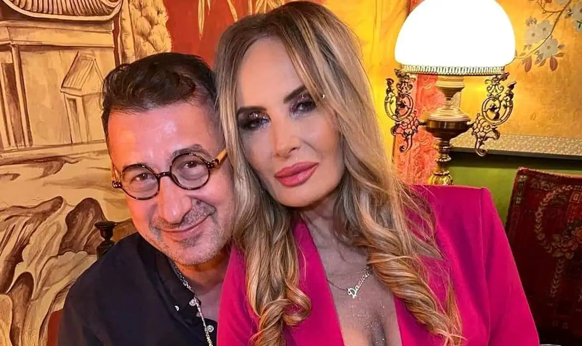 Daniela Gyorfi rupe tăcerea despre infidelitate, după 19 ani de relație cu George Tal: „În realitate, lucrurile așa sunt” Daniela Gyorfi rupe tăcerea despre infidelitate, după 19 ani de relație cu George Tal: „În realitate, lucrurile așa sunt”