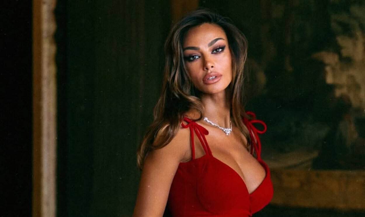 Vacanță discretă în Italia pentru unul dintre jurații „Chefi la cuțite”. Mădălina Ghenea a apărut alături de el: „Zile speciale” Vacanță discretă în Italia pentru unul dintre jurații „Chefi la cuțite”. Mădălina Ghenea a apărut alături de el: „Zile speciale”