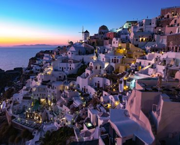 Grecia, desemnată cea mai frumoasă țară din lume în 2026. Ce țări completează podiumul