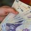 Crește indemnizația de însoțitor de la 1 iulie 2026. Suma pe care o vor primi beneficiarii după majorarea salariului minim