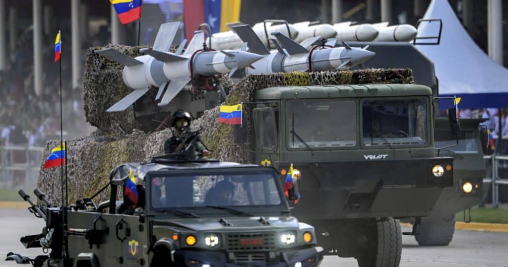 Scenariul „foarte realist” care îngrijorează Moscova: arsenalul sovietic al Venezuelei transferat Ucrainei