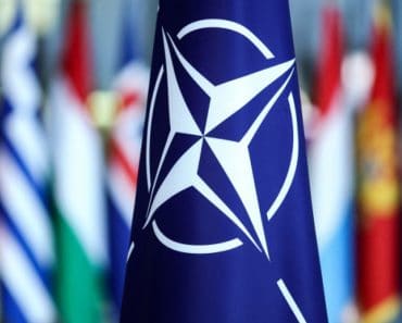 Prima reacție a NATO după ce o dronă rusească a lovit un bloc cu 10 etaje din Galați