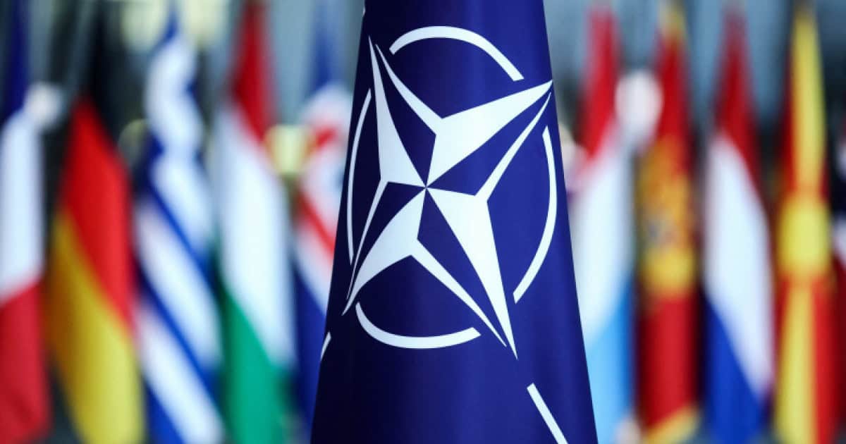 Prima reacție a NATO după ce o dronă rusească a lovit un bloc cu 10 etaje din Galați
