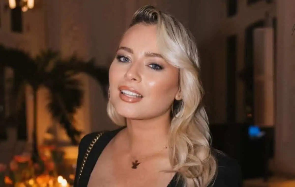 Cum arată Laura Cosoi la revederea de 25 de ani de la absolvirea liceului din Iași. Imaginile care au făcut înconjurul internetului