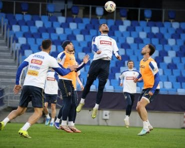 Concurență națională! Trei pe post se “bat” pentru România!
