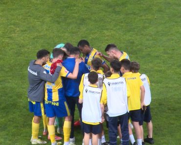 Dramă pe teren, thriller pe telefon! Genul programului: Petrolul!