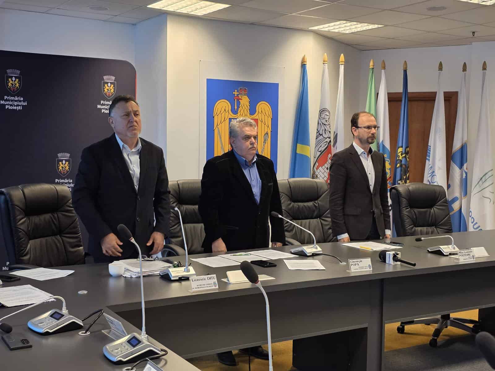 BREAKING NEWS: Tun imobiliar BLOCAT în Consiliul Local! Consilierii au oprit „pomana” pentru benzinăria MOL / Ploieștiul încasa redevențe de 3 lei/mp în timp ce Baia Mare încasează de 10 ori mai mult!