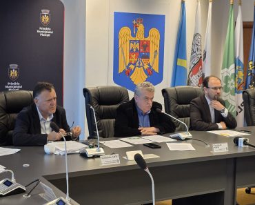 DERAPAJ FĂRĂ PRECEDENT: Primarul Polițeanu, criză de nervi în ședința de consiliu! A atacat PRESA și aleșii locali pentru că i-au stricat „combinația” de 3 lei cu gigantul MOL DERAPAJ FĂRĂ PRECEDENT: Primarul Polițeanu, criză de nervi în ședința de consiliu! A atacat PRESA și aleșii locali pentru că i-au stricat „combinația” de 3 lei cu gigantul MOL