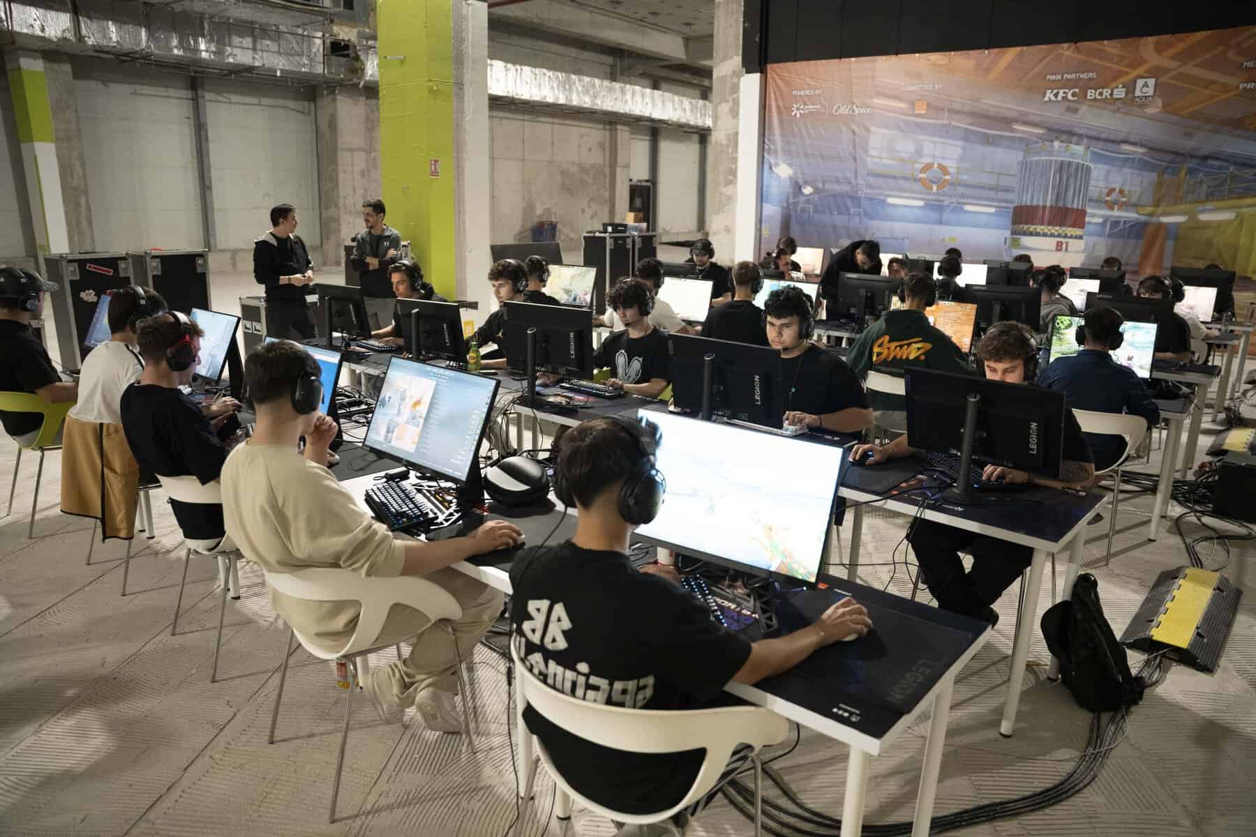 Shopping City Ploiești a găzduit cea de-a patra ediție a competiției Esports Kings, reunind sute de jucători de Counter-Strike 2 și Brawl Stars