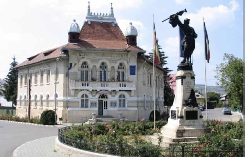Bugetul orașului Urlați pentru 2026, aprobat în unanimitate. Ce s-a întâmplat cu amendamentele depuse de consilierul Alin Alexandrescu