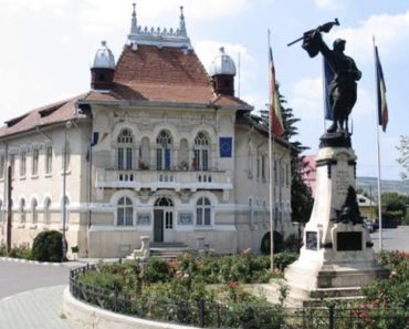 Bugetul orașului Urlați pentru 2026, aprobat în unanimitate. Ce s-a întâmplat cu amendamentele depuse de consilierul Alin Alexandrescu