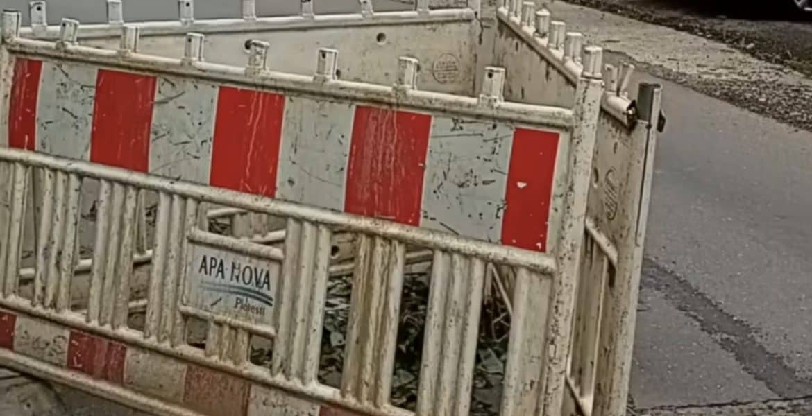 După sesizarea PHonline.ro, autoritățile au securizat craterul periculos de pe Șoseaua Vestului