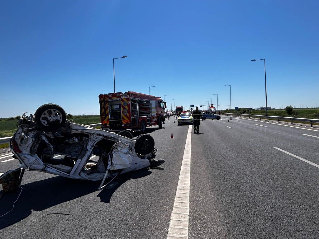 UPDATE: Imagini cu accidentul de la Albești-Paleologu. A intervenit elicopterul SMURD
