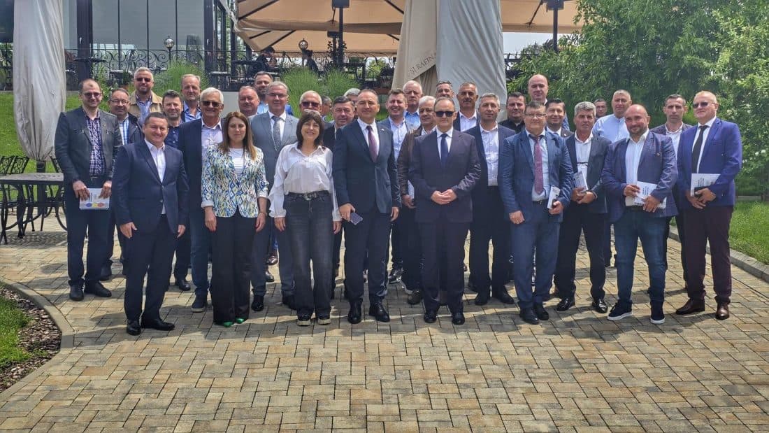 ACOR Prahova: Primarii din județ, uniți pentru dezvoltarea comunităților locale ACOR Prahova: Primarii din județ, uniți pentru dezvoltarea comunităților locale