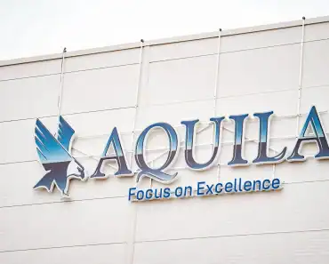 AQUILA își dezvoltă capacitatea operațională în Estul României prin eficientizarea operațiunilor într-un nou centru logistic din județul Bacău