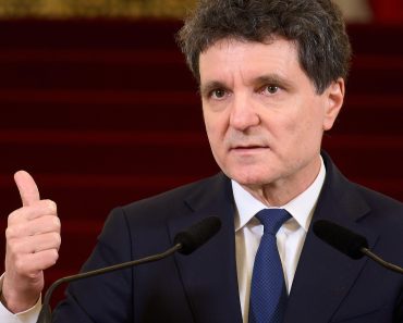 Nicușor Dan nu ia în calcul numirea lui Bolojan ca premier