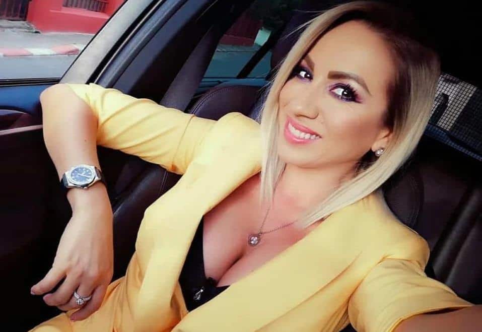 Rocsana Marcu și-a luat diplomă în Drept. Câți bani ia pentru cursurile pe care le predă și de ce vedeta este încă singură. „Cu dragostea…nimic!”