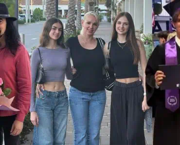 Ultimul clopoțel pentru copiii vedetelor! Fiicele lui Catrinel Sandu sunt premiante în America: „Au note de 10 pe linie!”. Fiul Anamariei Prodan a absolvit liceul Ultimul clopoțel pentru copiii vedetelor! Fiicele lui Catrinel Sandu sunt premiante în America: „Au note de 10 pe linie!”. Fiul Anamariei Prodan a absolvit liceul