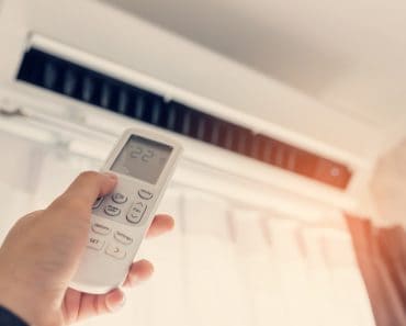 Fără aer condiționat și costuri mari. Metoda prin care grecii își mențin locuințele răcoroase pe timpul verii