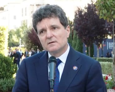 Ce răspunde Nicușor Dan, întrebat de ce nu l-a desemnat prim-ministru pe Sorin Grindeanu