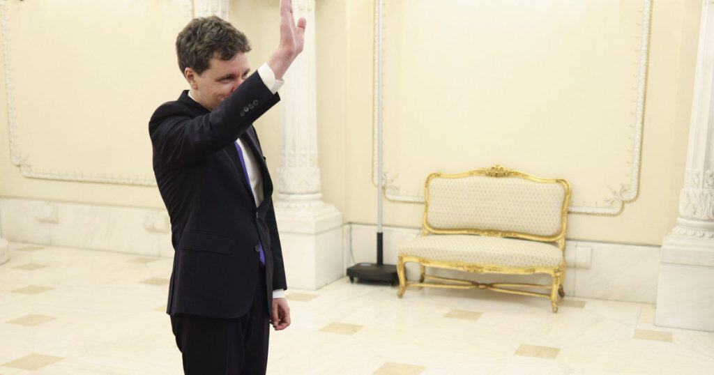 Planul B de guvernare. Ce nume de premier ia în calcul Nicușor Dan dacă Executivul condus de Eugen Tomac nu trece de Parlament
