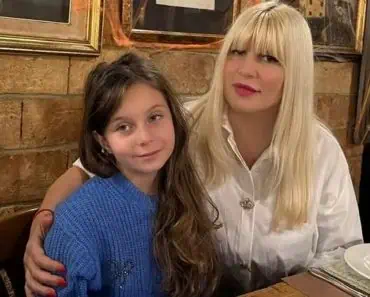 Elena Udrea, primul interviu cu fiica sa, Eva. Cât de greu le-a fost să stea despărțite: „Prima dată când m-au luat de lângă Eva, avea 10 zile, abia se născuse” Elena Udrea, primul interviu cu fiica sa, Eva. Cât de greu le-a fost să stea despărțite: „Prima dată când m-au luat de lângă Eva, avea 10 zile, abia se născuse”