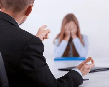 Iluzia unui salariu de 6500 de lei! De ce a fost dat afară un tânăr la doar o lună după ce a părăsit corporația unde lucra de 5 ani Iluzia unui salariu de 6500 de lei! De ce a fost dat afară un tânăr la doar o lună după ce a părăsit corporația unde lucra de 5 ani