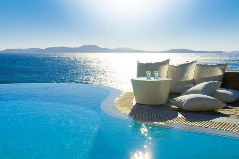 Sportiva care a întors toate privirile în Mykonos. Fanii au rămas uimiți când au văzut-o în costum de baie