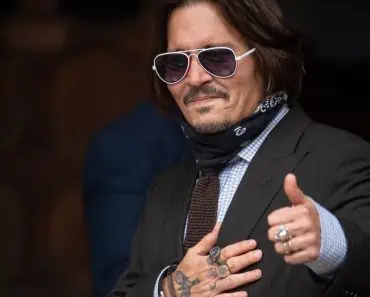 Decizia luată de Johnny Depp după încheierea litigiilor cu fosta soție. Actorul nu a păstrat niciun cent din milionul primit Decizia luată de Johnny Depp după încheierea litigiilor cu fosta soție. Actorul nu a păstrat niciun cent din milionul primit