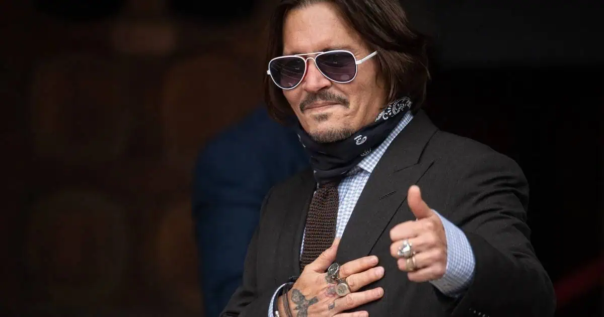 Decizia luată de Johnny Depp după încheierea litigiilor cu fosta soție. Actorul nu a păstrat niciun cent din milionul primit Decizia luată de Johnny Depp după încheierea litigiilor cu fosta soție. Actorul nu a păstrat niciun cent din milionul primit