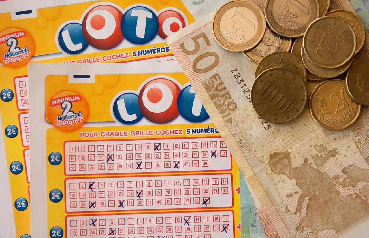 Cele 3 zodii care au cele mai mari șanse să câștige la Loto în această vară