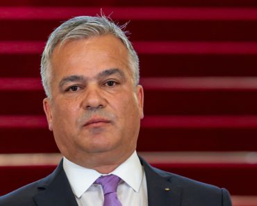 Anunțul lui Adrian Veștea, după ce Ilie Bolojan i-a dat ultimatum. Planul PNL dacă cerința partidului nu e îndeplinită până la ora 10