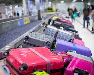 Nu mai puneți acest obiect în bagajele care ajung în cala avionului. Poate provoca întârzierea zborului, avertizează experții Nu mai puneți acest obiect în bagajele care ajung în cala avionului. Poate provoca întârzierea zborului, avertizează experții