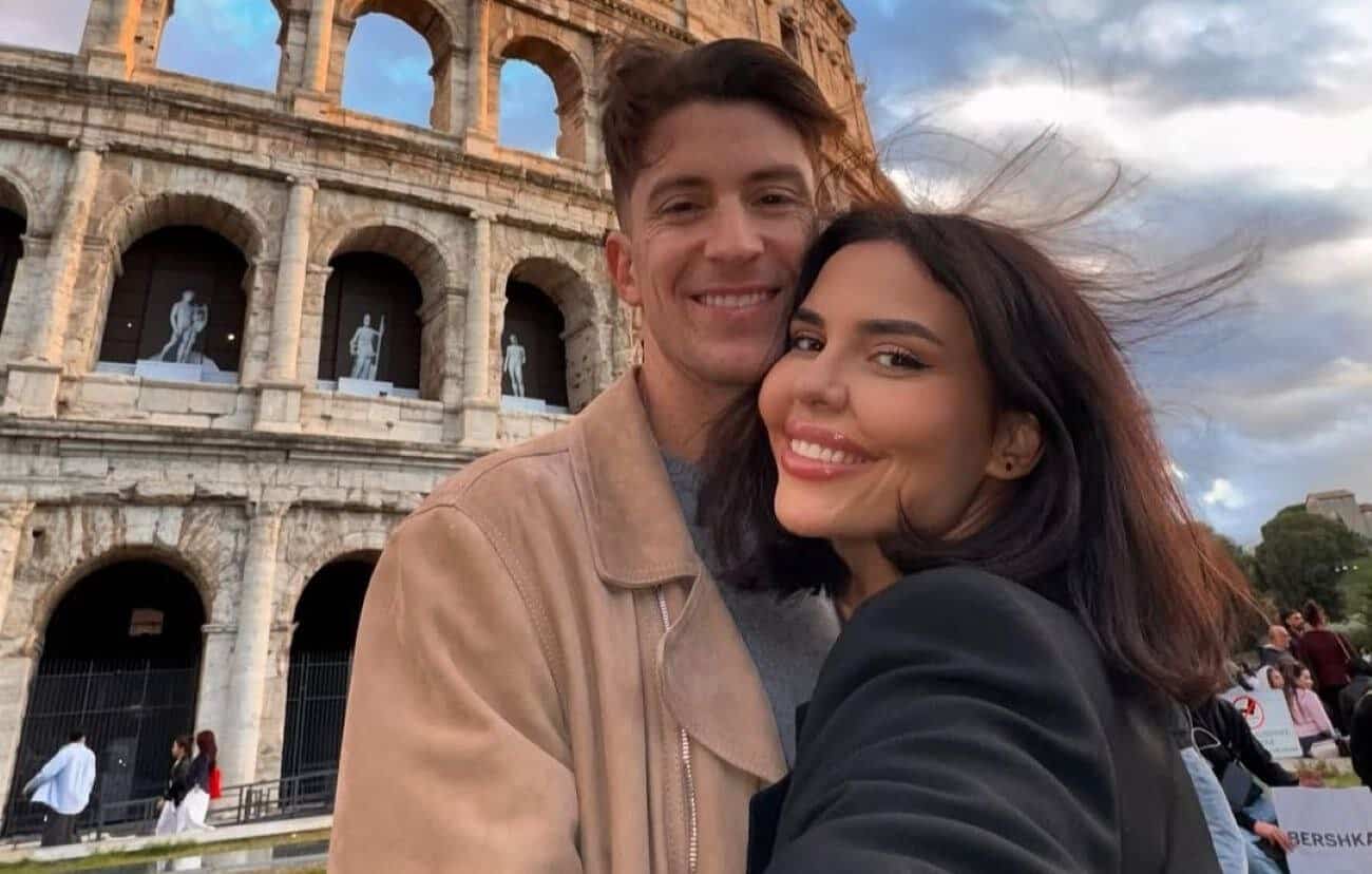 Cum a fost surprinsă Andreea Popescu în costum de baie alături de fostul soț, Rareș Cojoc. Cei doi și-au sărbătorit fiul cel mare la piscină