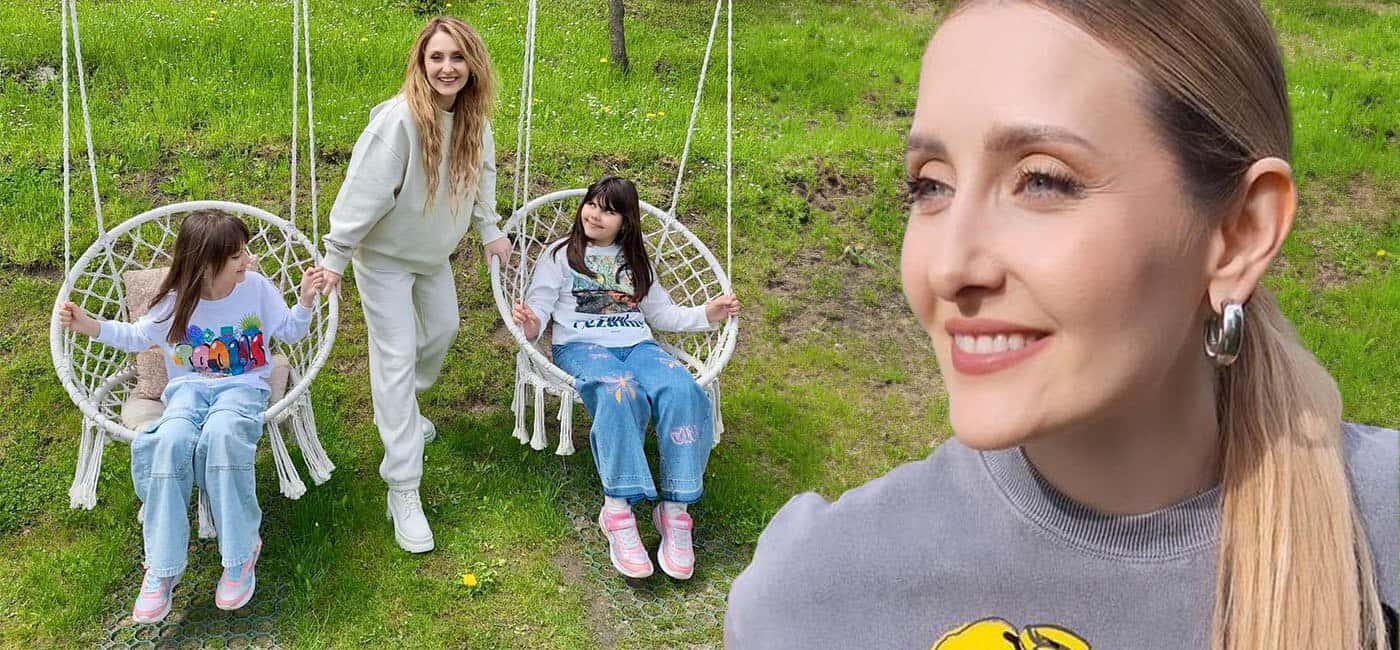 Ce decizie a luat Alina Sorescu în ce le privește pe fetițe, în timpul vacanței de vară. Unde are de gând să plece solista: „E important ca ele să vadă…” Ce decizie a luat Alina Sorescu în ce le privește pe fetițe, în timpul vacanței de vară. Unde are de gând să plece solista: „E important ca ele să vadă…”