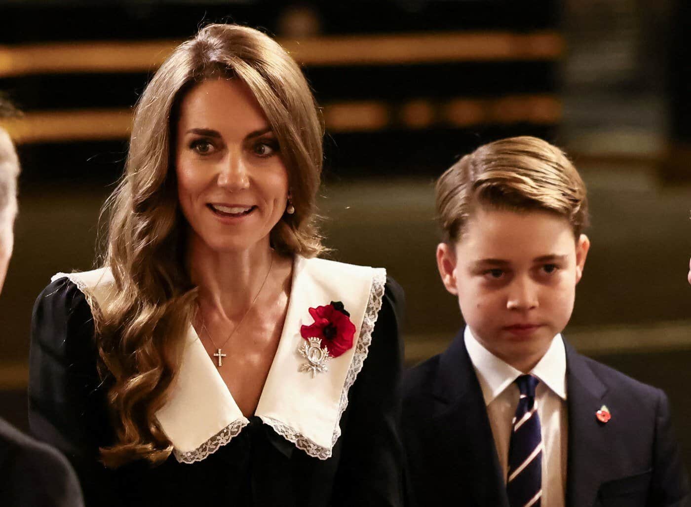 Toți au observat același lucru în noile imagini cu Kate Middleton și Prințul George. Cât de mult a crescut viitorul moștenitor al tronului