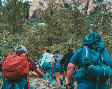 Excursie de coșmar pentru zeci de elevi din Botoșani. Ce au descoperit la cazare, după ce au achitat un avans de 60.000 de lei