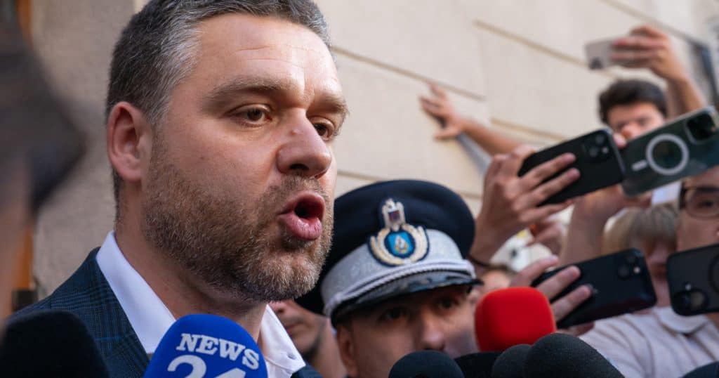 Câți bucureșteni cred că primarul Ciprian Ciucu ar trebui să demisioneze după ancheta DNA – sondaj CURS