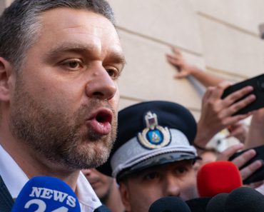 Câți bucureșteni cred că primarul Ciprian Ciucu ar trebui să demisioneze după ancheta DNA – sondaj CURS