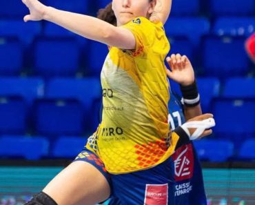 Patru handbaliste din Ploiești reprezintă România! Dar o fac din postura de jucătoare a altor cluburi! Patru handbaliste din Ploiești reprezintă România! Dar o fac din postura de jucătoare a altor cluburi!