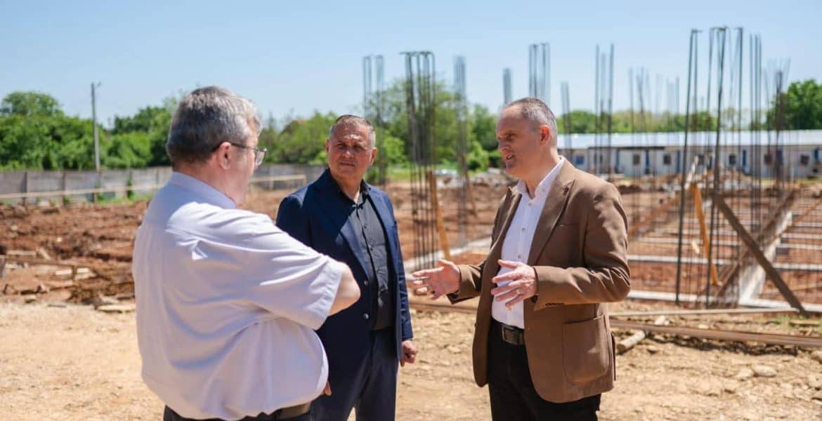 Peste 100 de copii din Băicoi vor beneficia de o grădiniță nouă, proiect realizat cu fonduri de la Guvern