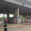 Ne apropiem cu pași repezi de o tragedie? Podul de la Sud a început să cedeze. Bucăți de tencuială au căzut într-o zonă circulată de pietoni