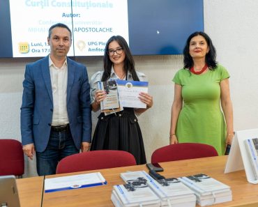 Lansare de carte la UPG Ploiești: „Primarul în jurisprudența Curții Constituționale”, semnată de consilierul ploieștean Mihai Apostolache Lansare de carte la UPG Ploiești: „Primarul în jurisprudența Curții Constituționale”, semnată de consilierul ploieștean Mihai Apostolache