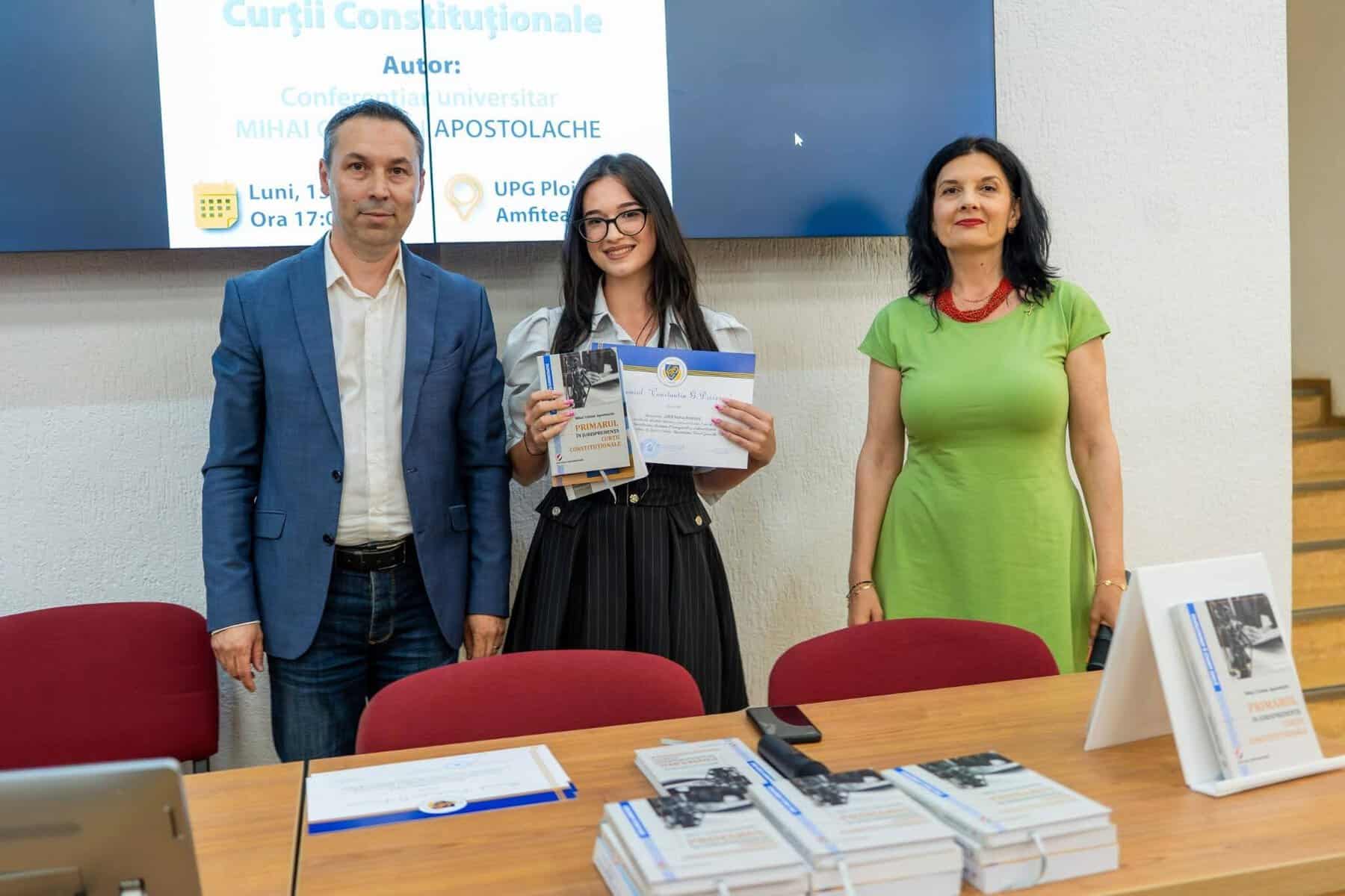 Lansare de carte la UPG Ploiești: „Primarul în jurisprudența Curții Constituționale”, semnată de consilierul ploieștean Mihai Apostolache Lansare de carte la UPG Ploiești: „Primarul în jurisprudența Curții Constituționale”, semnată de consilierul ploieștean Mihai Apostolache