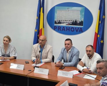 Șrdință la Prefectura Prahova despre noile măsuri fiscale, pregătirea pentru caniculă și problemele persoanelor vârstnice