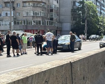 Accident grav în Bariera București. O femeie a fost spulberată de mașină pe trecerea pentru pietoni Accident grav în Bariera București. O femeie a fost spulberată de mașină pe trecerea pentru pietoni